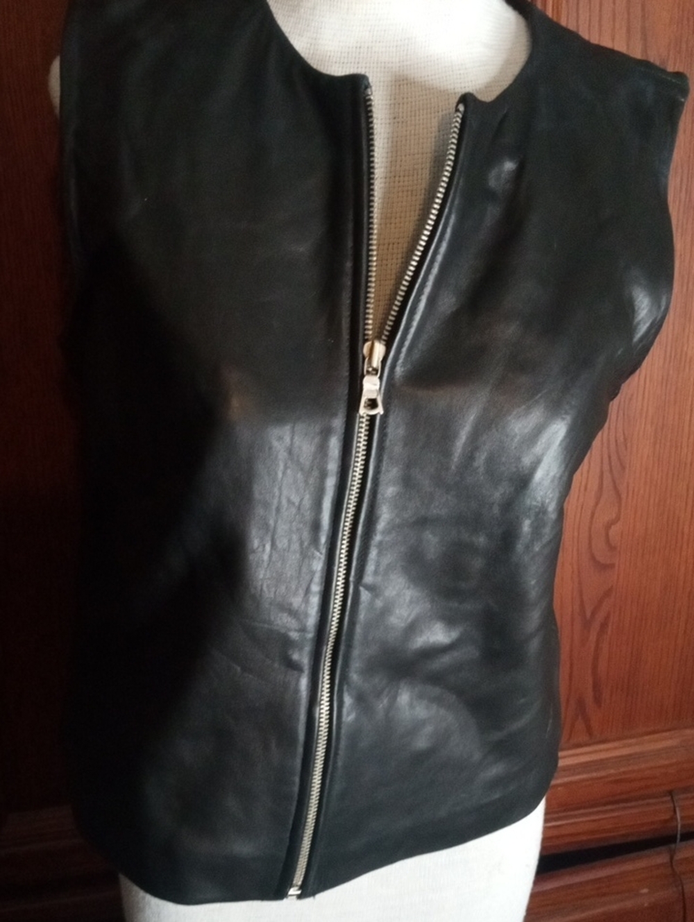 Black Leather Zip-Front Women's Vest